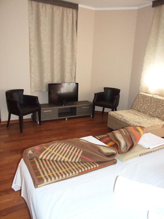 Apartments Oaza 2 Petrovac Room photo
